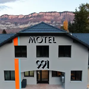 *** Hotel 991 France