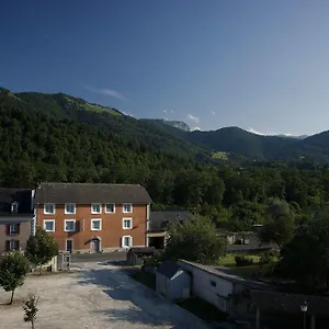 ** Hotel Ladagnous France