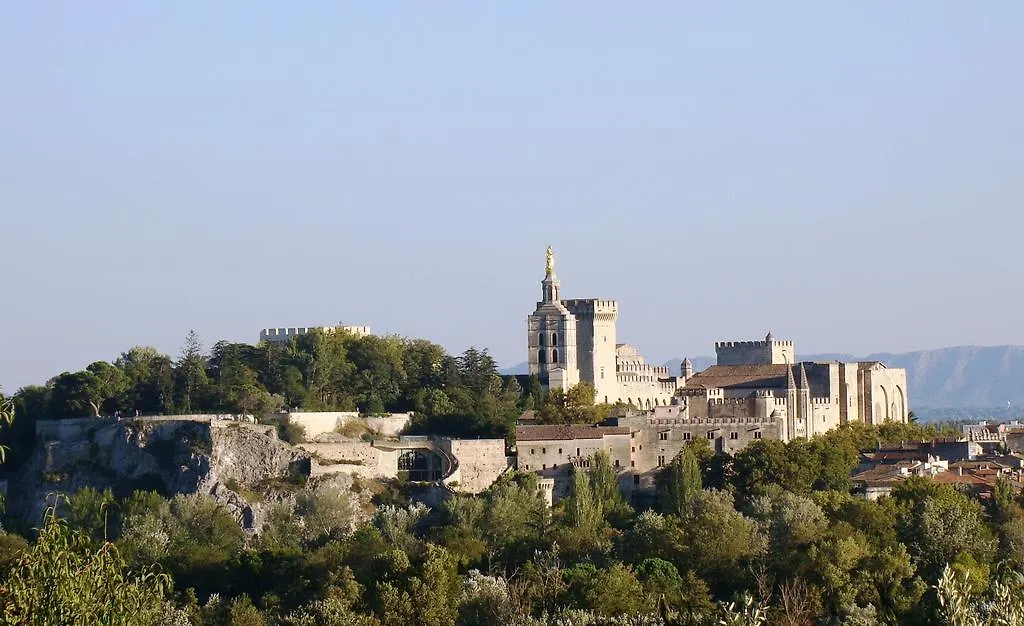 B&B - Chambres D'Hotes Le Foch Avignon 2*,  France