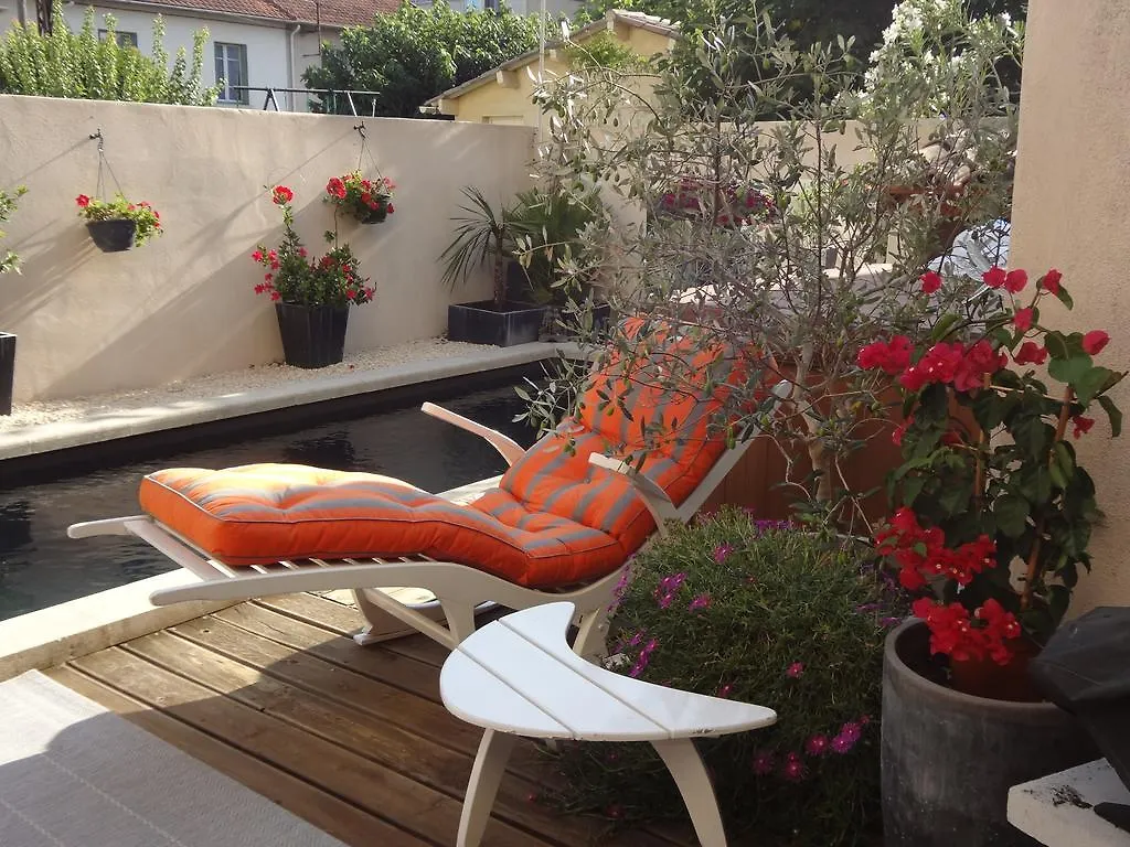 B&B - Chambres D'Hotes Le Foch Avignon